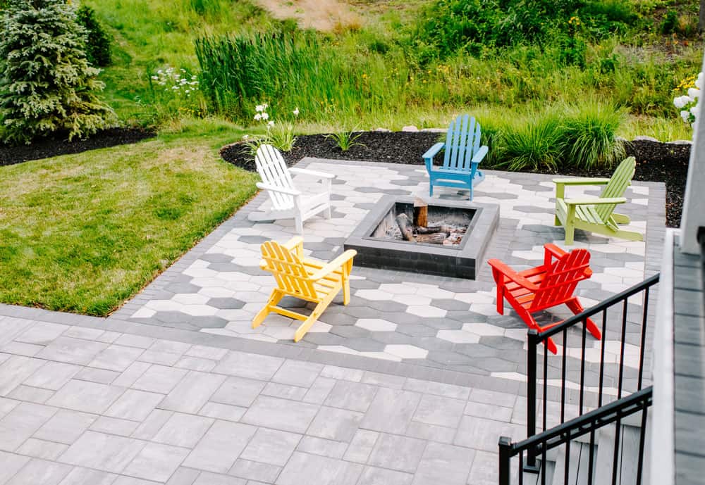hardscape and outdoor living design grand rapids